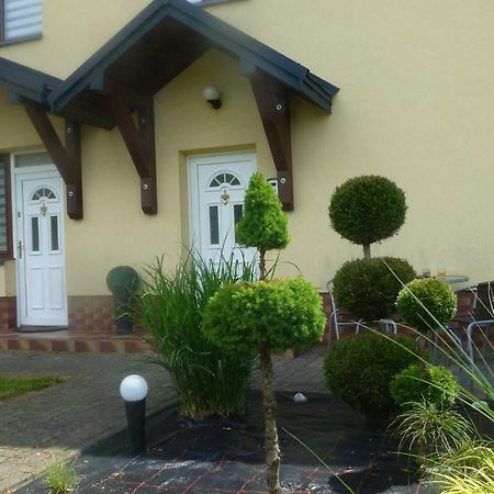 Apartament Bieszczady Myczkowce Exterior photo