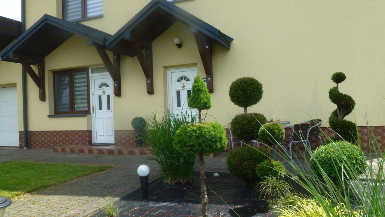 Apartament Bieszczady Myczkowce Exterior photo